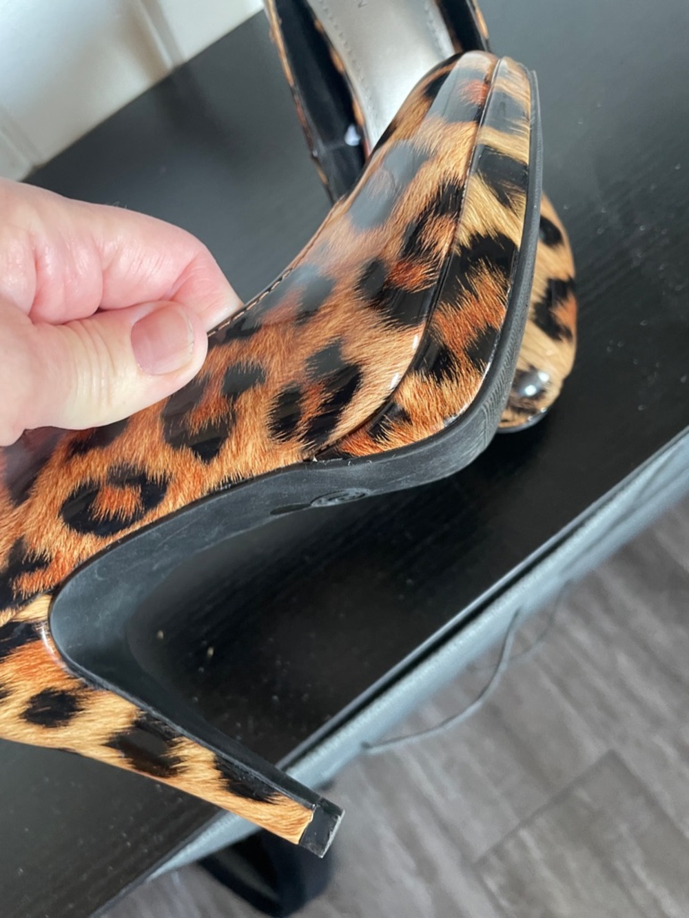 Worthington Leopard Print Patent High Heel Pumps - Brown/Black size 6 - Picture 4 of 6